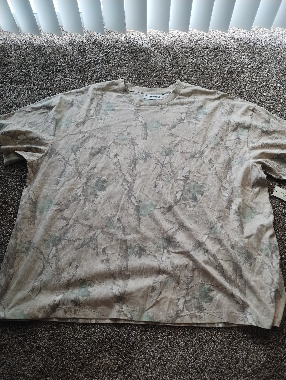 Mens Oversized Camo Tshirt